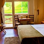 Privat bolig Gorski Widok I Pokoje- Salon Kominkowy