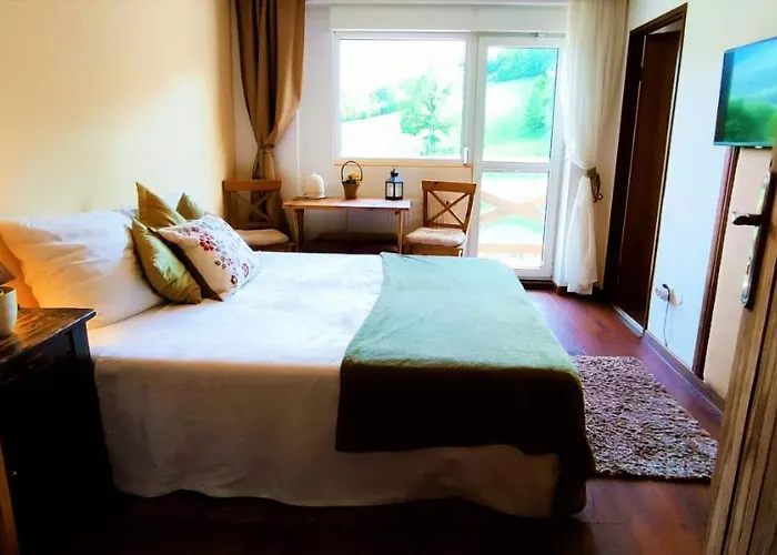 Gorski Widok I Pokoje- Salon Kominkowy Séjour chez l'habitant *