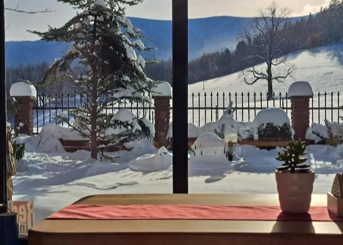 Gorski Widok I Pokoje- Salon Kominkowy Séjour chez l'habitant *