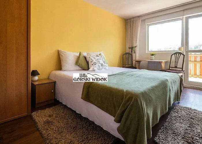 Gorski Widok I Pokoje- Salon Kominkowy Séjour chez l'habitant *