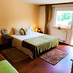 Gorski Widok I Pokoje- Salon Kominkowy Karpacz