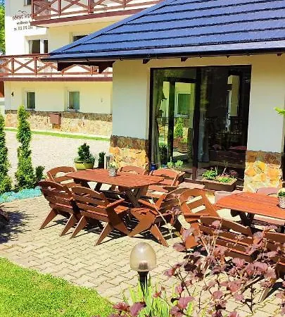 Gorski Widok Karpacz Apartamenty I Pokoje- Salon Kominkowy Karpacz