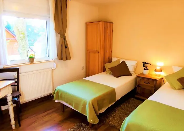 Gorski Widok Karpacz Apartamenty I Pokoje- Salon Kominkowy Homestay *