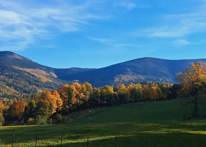Homestay Gorski Widok Karpacz Apartamenty I Pokoje- Salon Kominkowy Karpacz